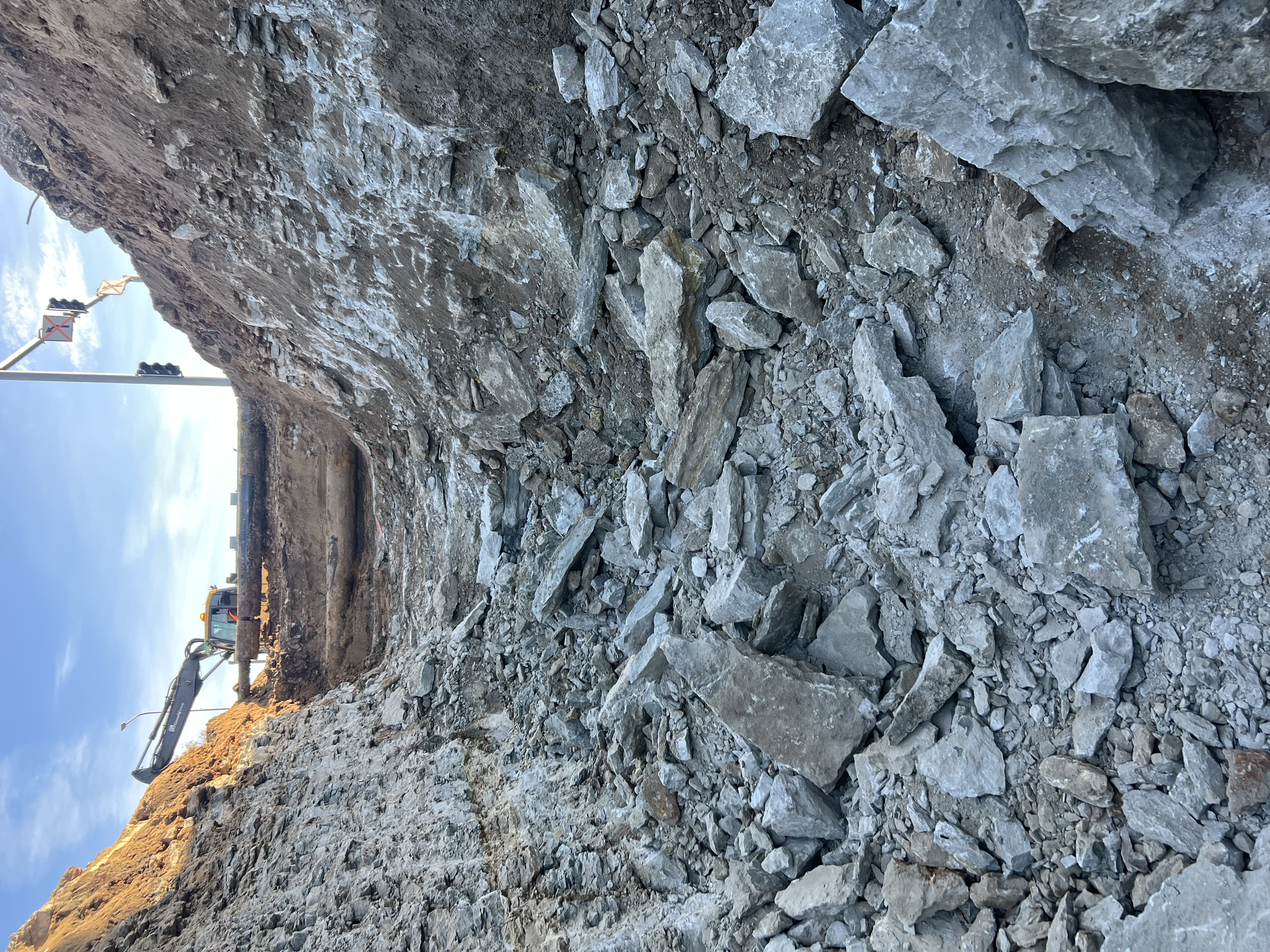 Traditsiooniline kraav paekivis (piikamine)